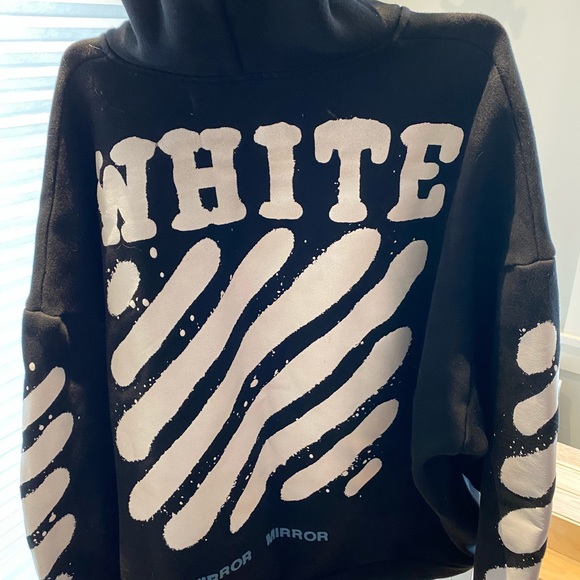 Main label sweatshirt - Picture 2 of 5